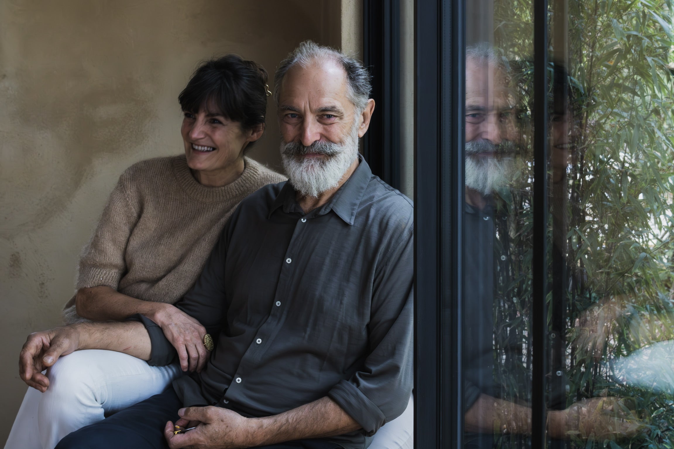Gwenn Libouban et Paolo Malvarosa, fondateurs de l'Arbre qui marche, maison de soin en Bretagne - Photo an.be