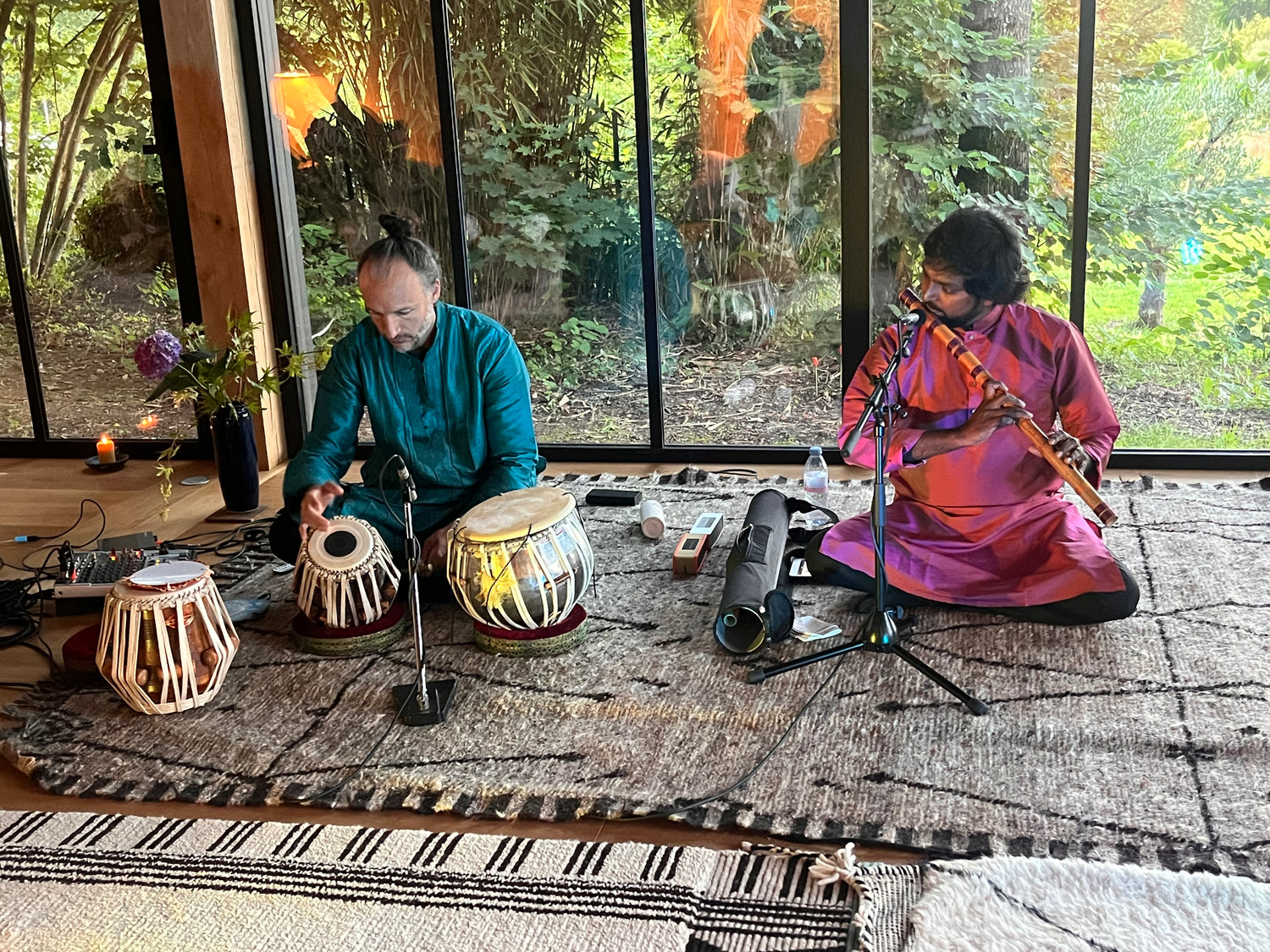 Concert de Rishab Prasanna et Tristan Auvray à l'Arbre qui marche