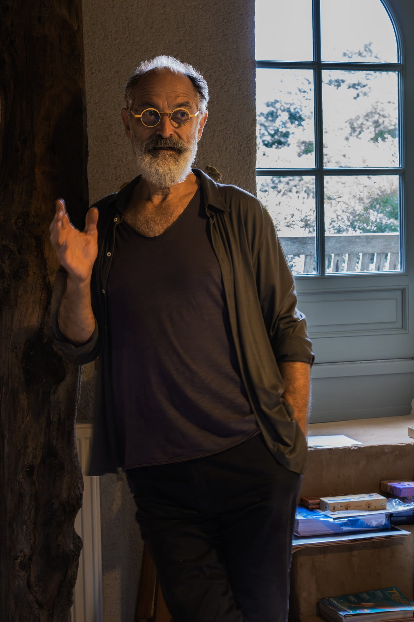 Paolo Malvarosa, psychothérapeute, formateur et superviseur, à l'Arbre qui marche, maison de soin qu'il a cofondé avec Gwenn Libouban